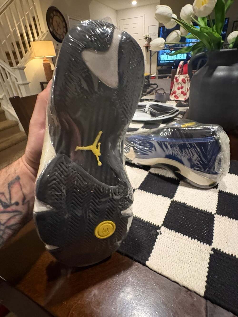 Air Jordan 14 Retro Low 'Laney' 2015 - Picture 5 of 6